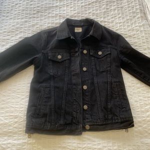 Gap black denim jacket